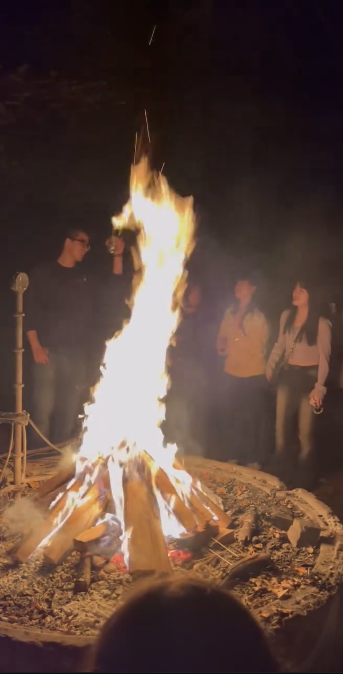 Read more about the article StudIT Bonfire Night Friday 11.4.25
